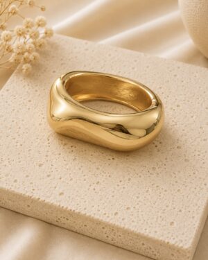 Positano Sculpted Bangle