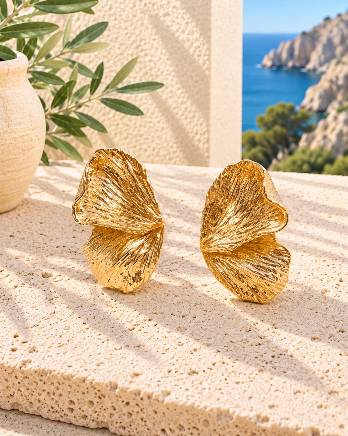 Onda Gold Earrings